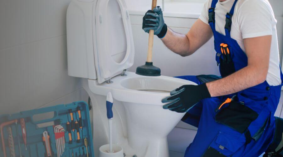 drain and sewer cleaning in Reseda, CA